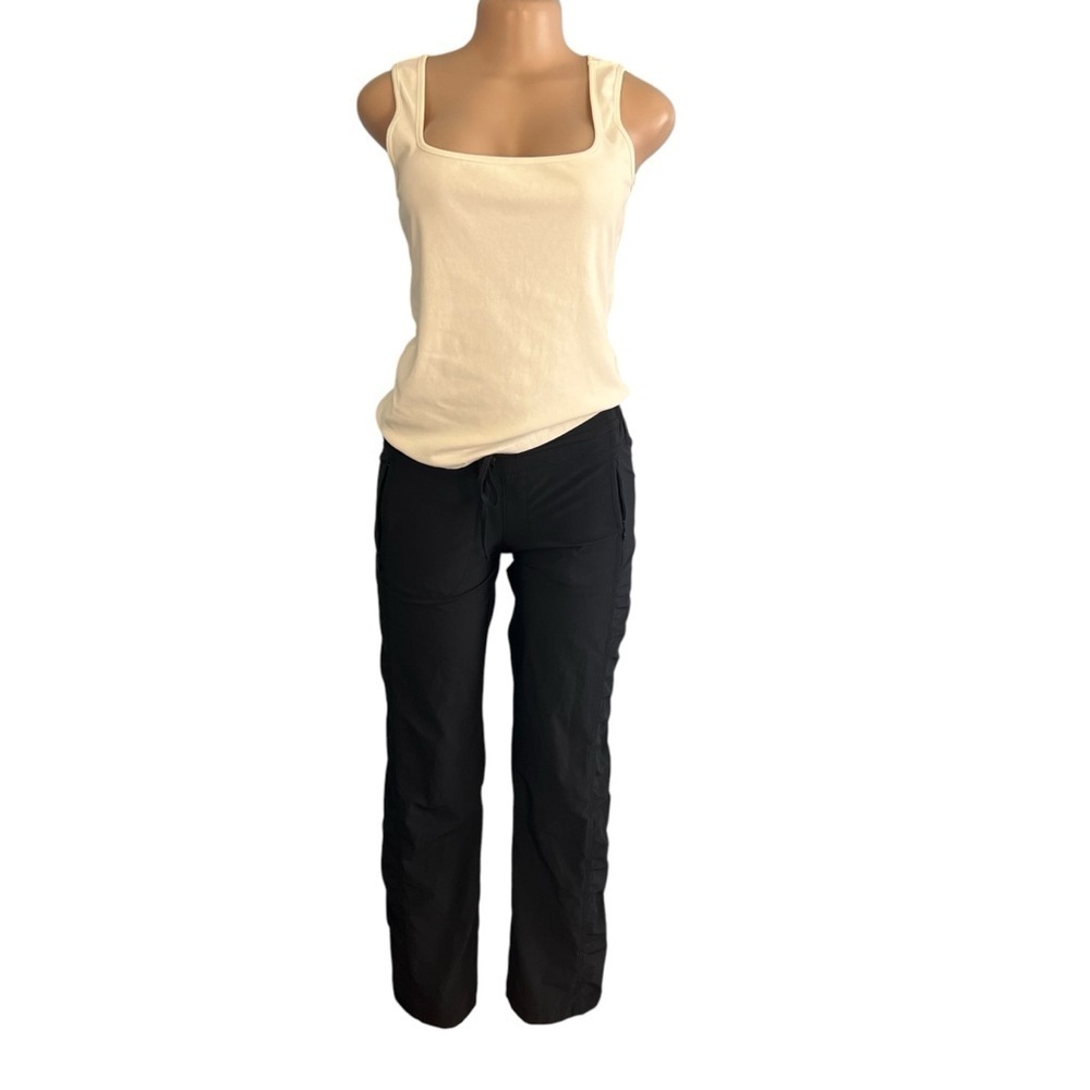 Athleta Black Straight Leg Pant